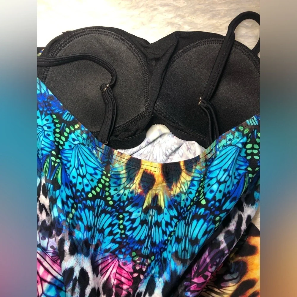 VENUS vibrant butterfly
